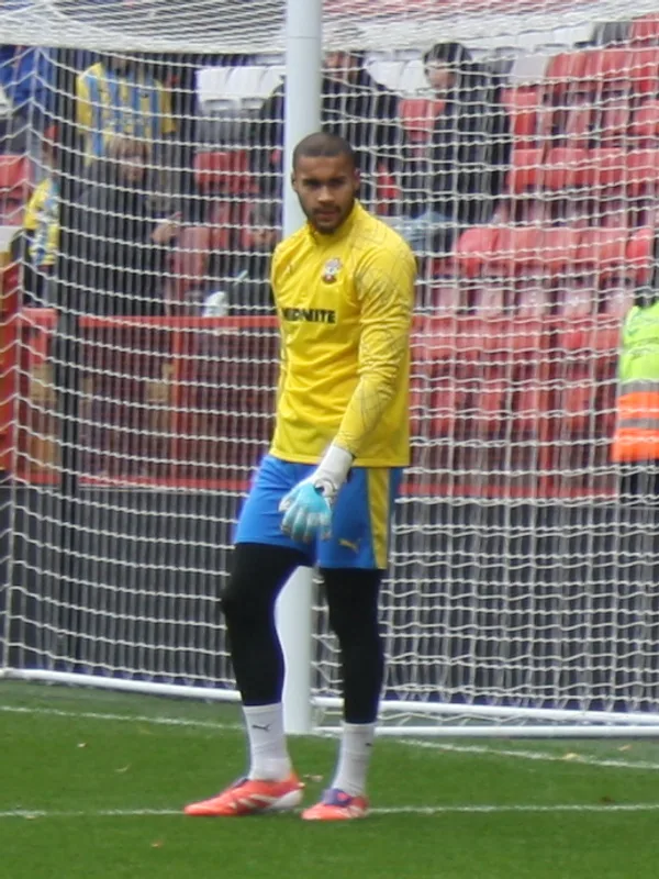 Gavin Bazunu