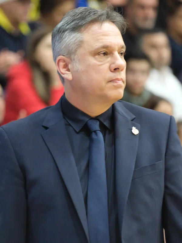 George Dikeoulakos