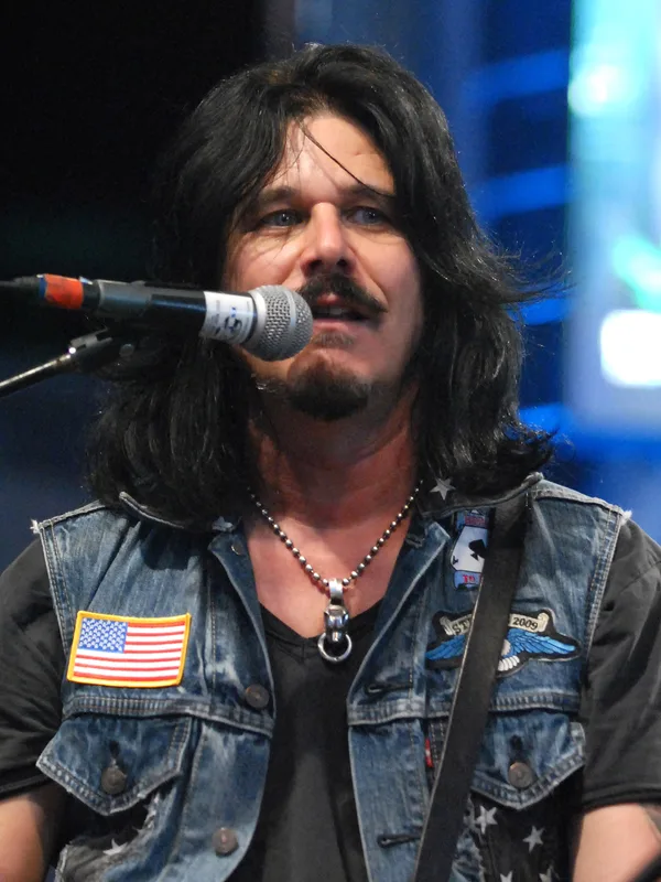 Gilby Clarke