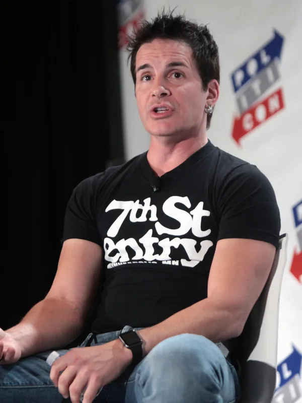 Hal Sparks
