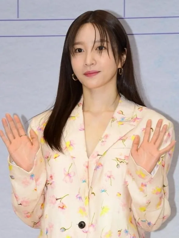 Hani (singer)