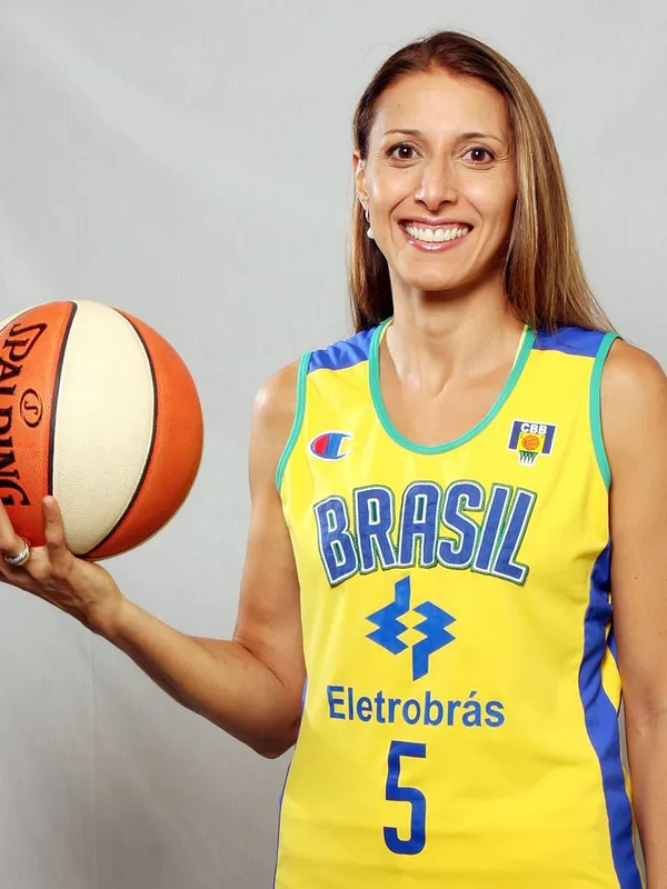 Helen Luz