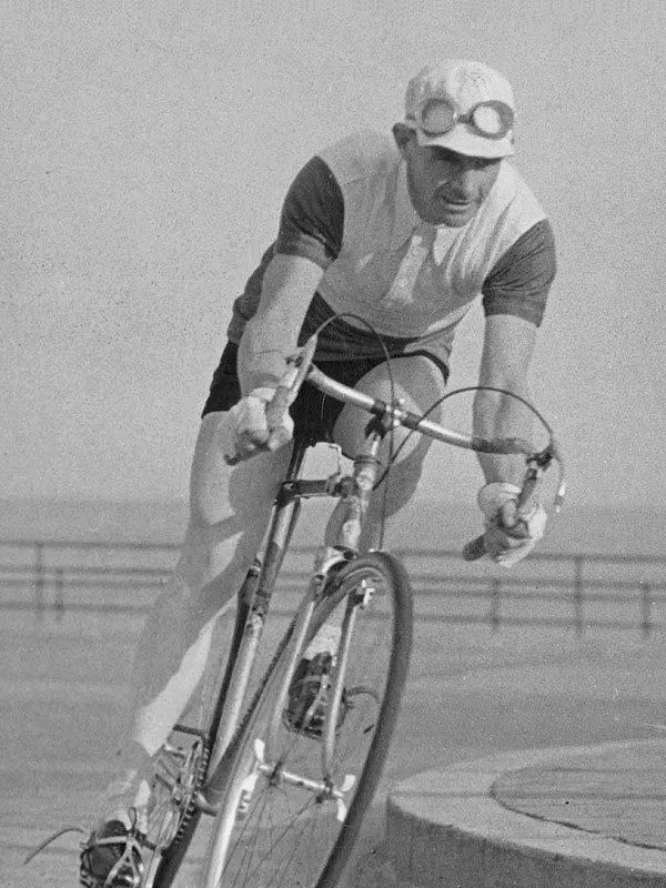Hubert Opperman