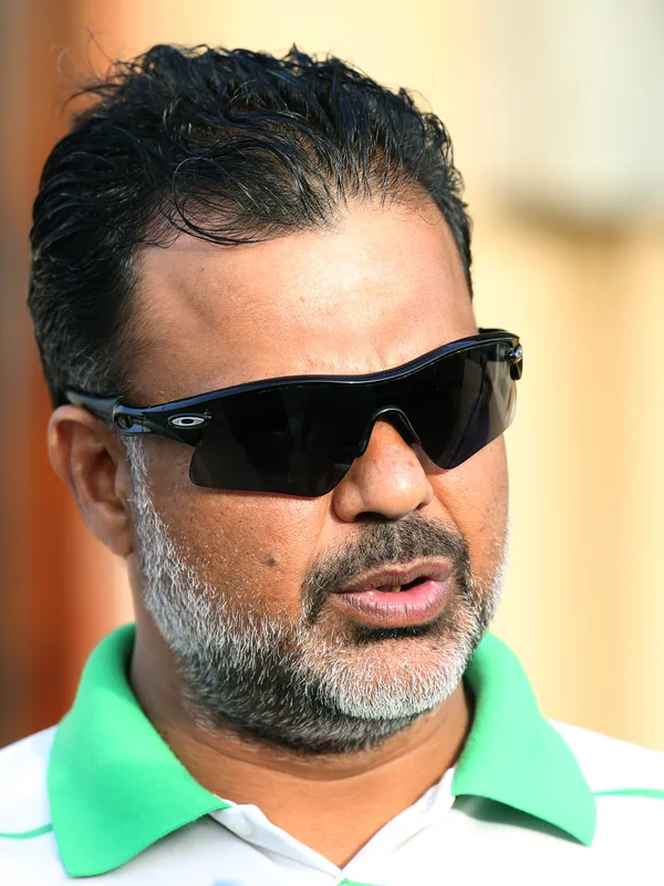 Ijaz Ahmed (cricketer, born 1968)