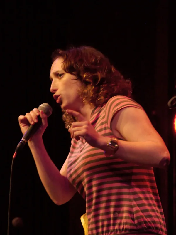 Isy Suttie
