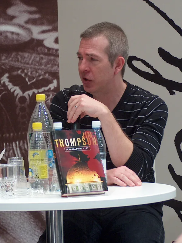 James Thompson (crime writer)