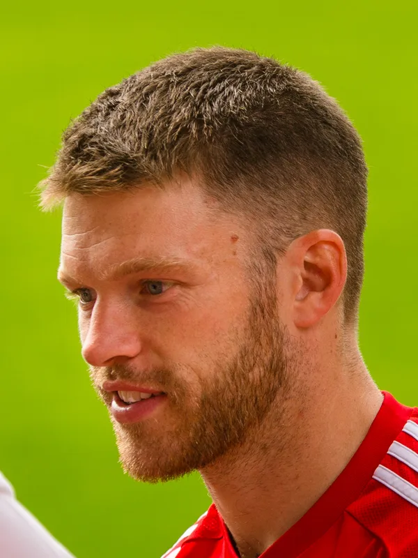 Jamie Mackie