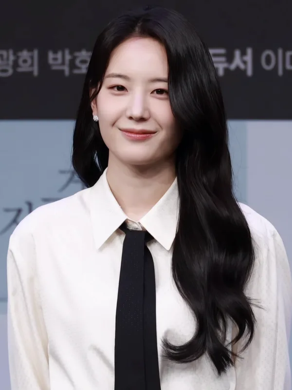 Jang Gyu-ri