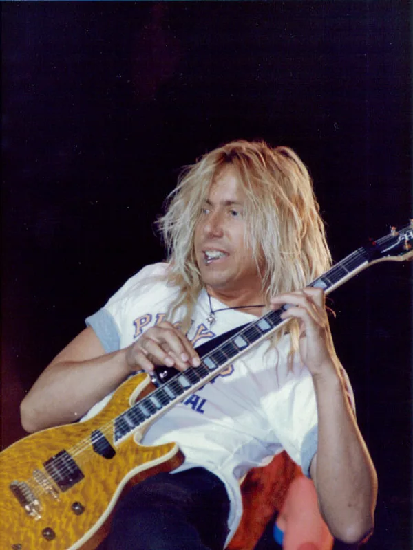 Jeff Watson (guitarist)