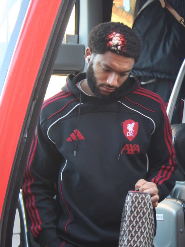 Joe Gomez