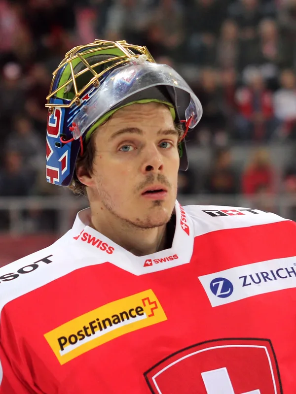 Jonas Hiller