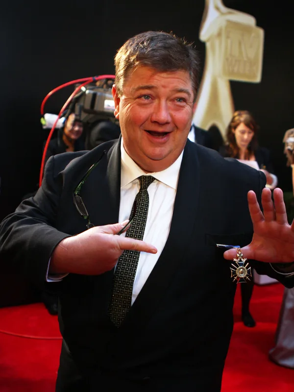 Jonathan Coleman (presenter)