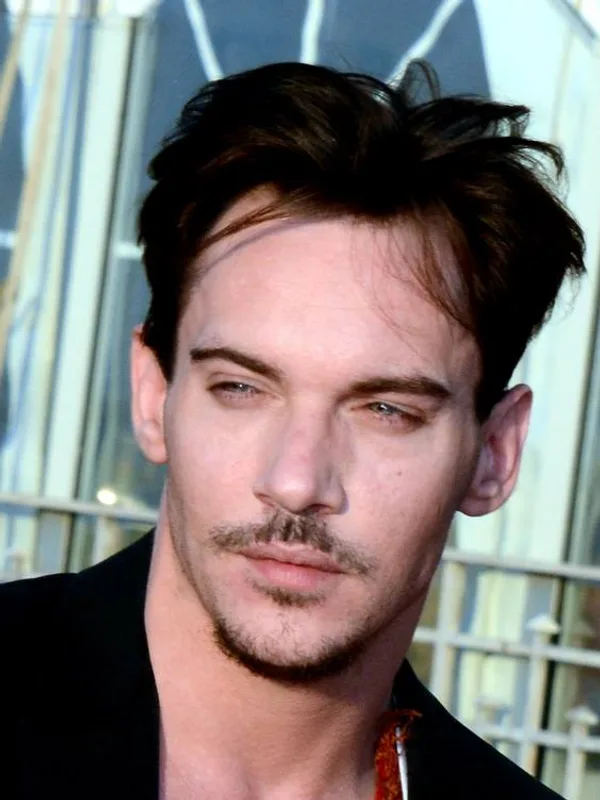 Jonathan Rhys Meyers