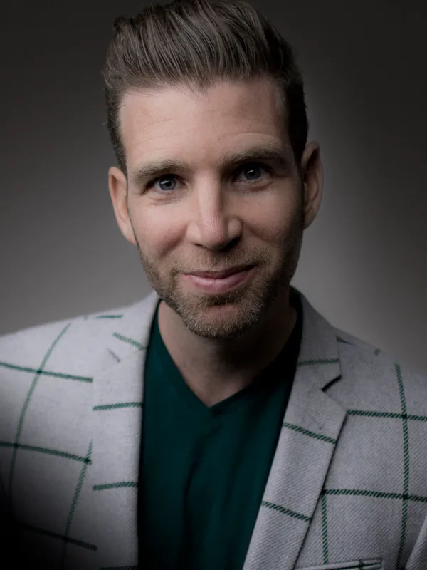 Joshua Jay