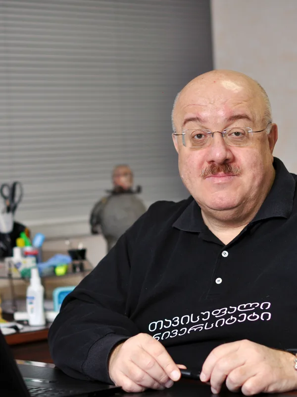 Kakha Bendukidze