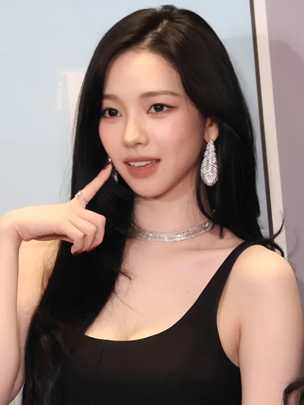 Karina (South Korean singer)