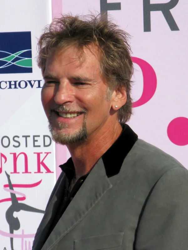 Kenny Loggins