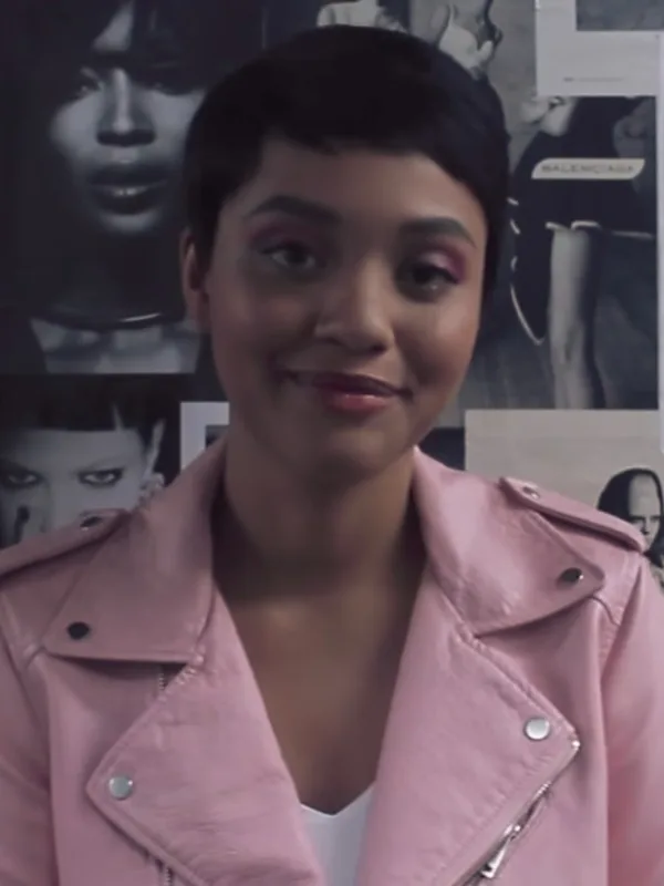Kiersey Clemons