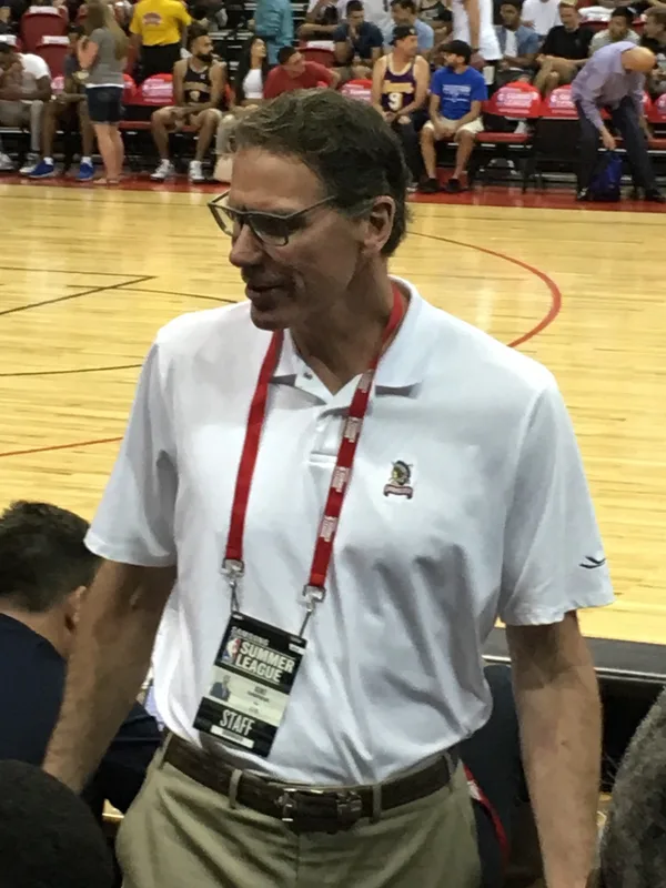 Kiki VanDeWeghe