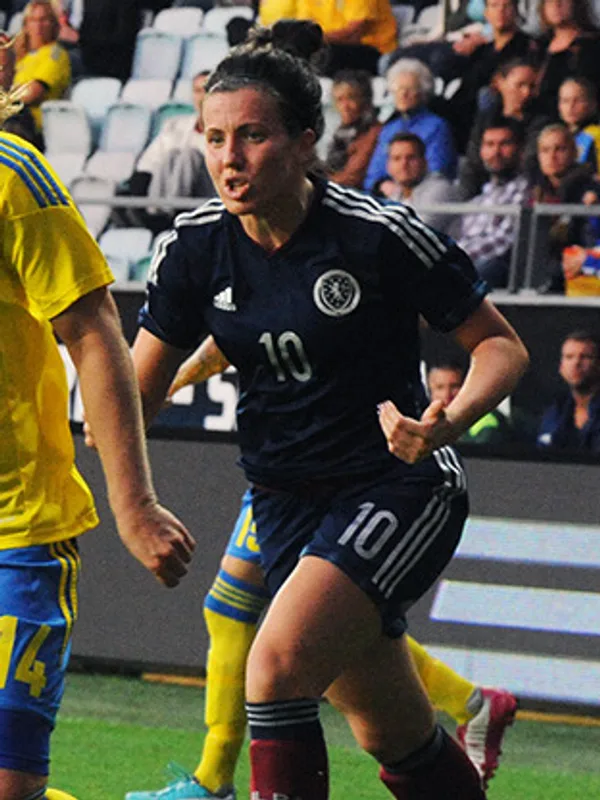Leanne Crichton