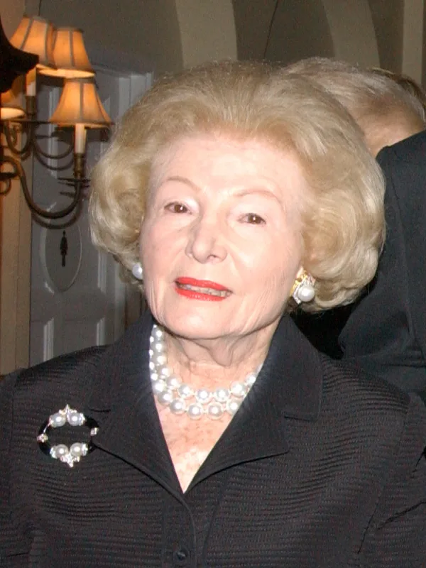 Leonore Annenberg