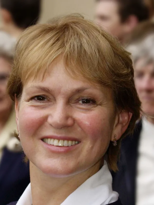 Lesley Collier