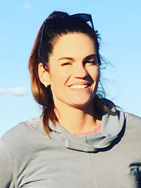 Lindsay Taylor