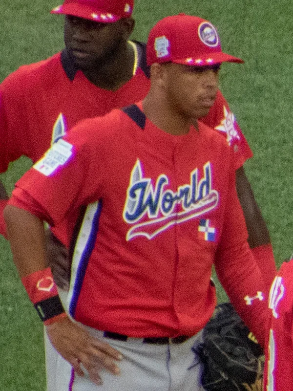 Luis García Jr.