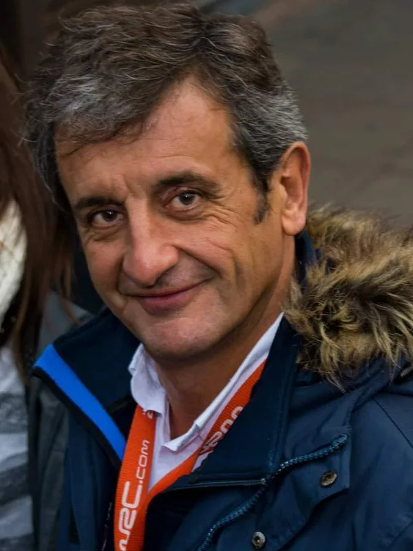 Luis Moya