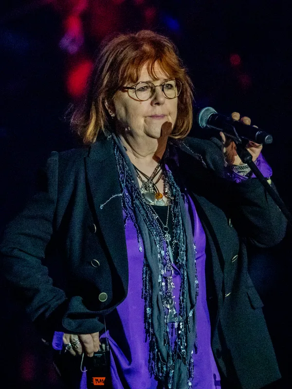 Maggie Reilly