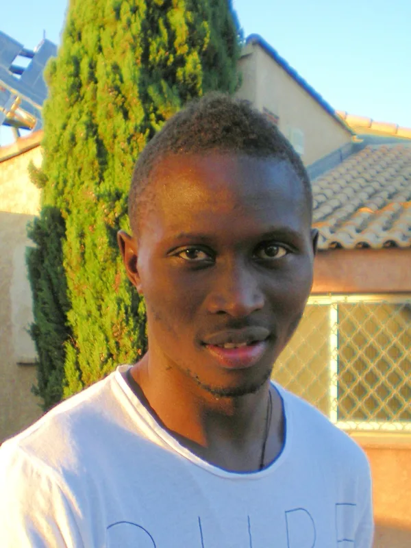 Mapou Yanga-Mbiwa
