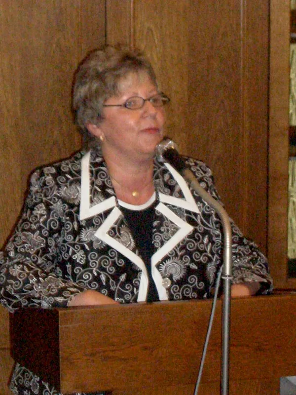 Marion Caspers-Merk