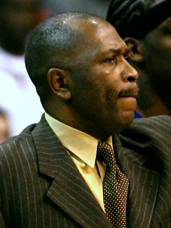 Mark Aguirre