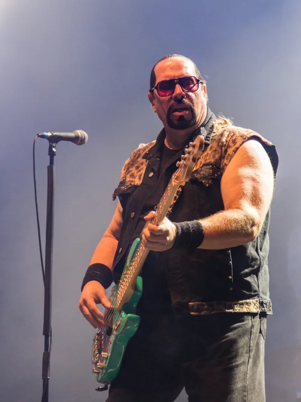 Mark Mendoza