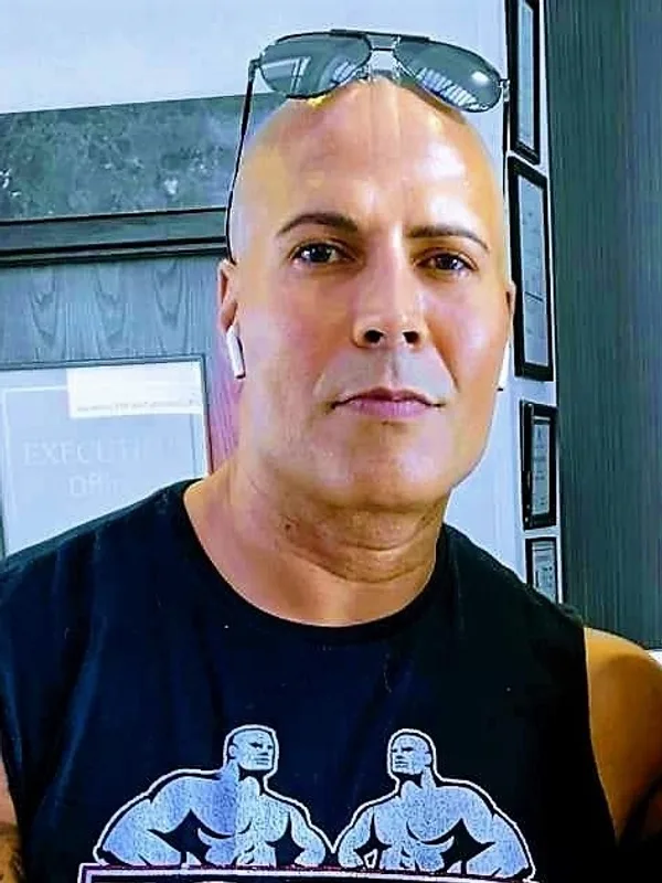 Maven (wrestler)