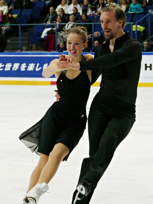 Max Lindholm