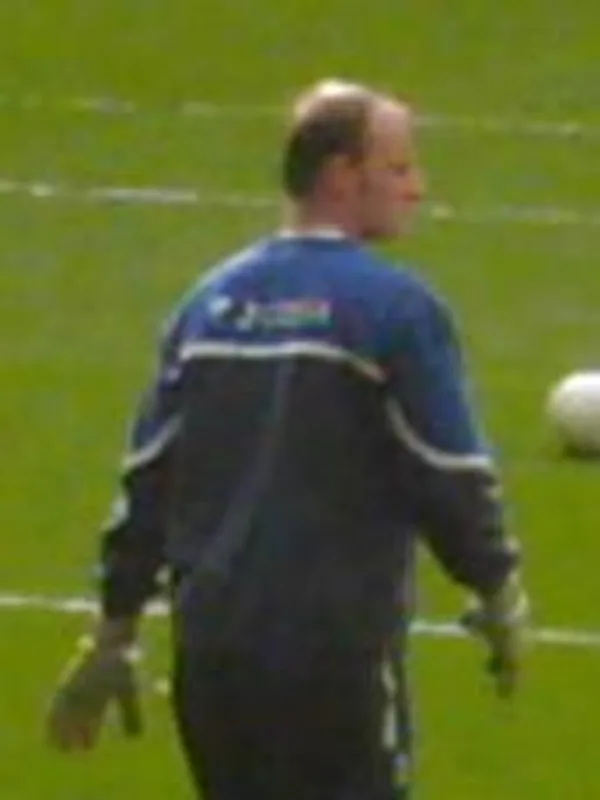 Michael Oakes