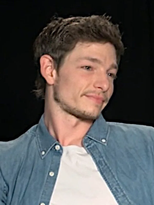 Mike Faist