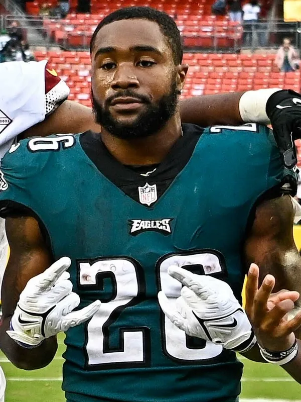 Miles Sanders
