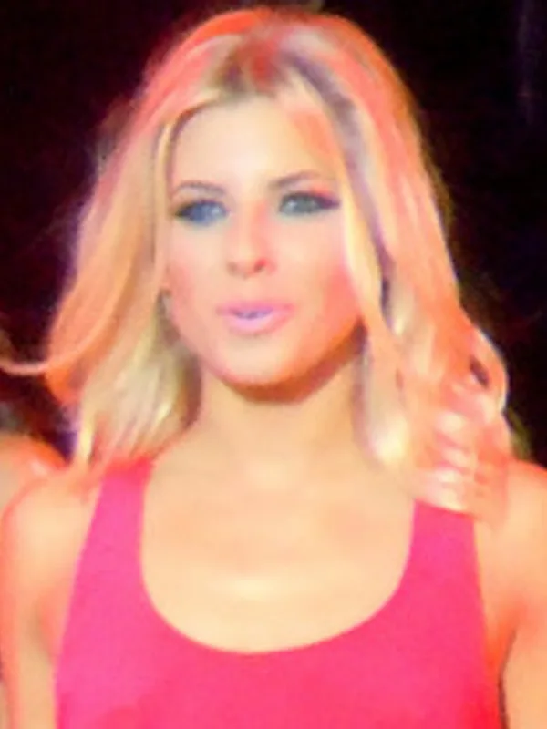 Mollie King