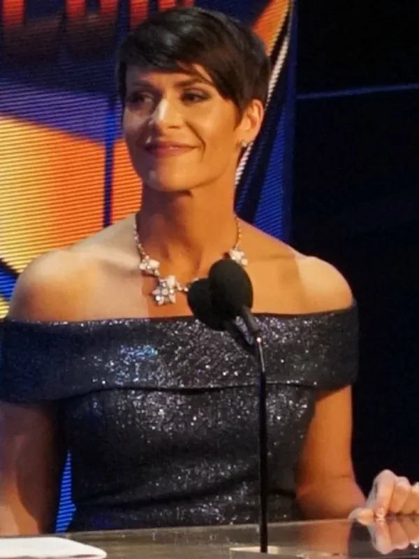 Molly Holly