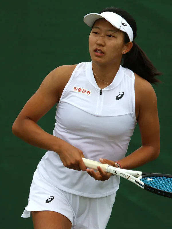 Moyuka Uchijima