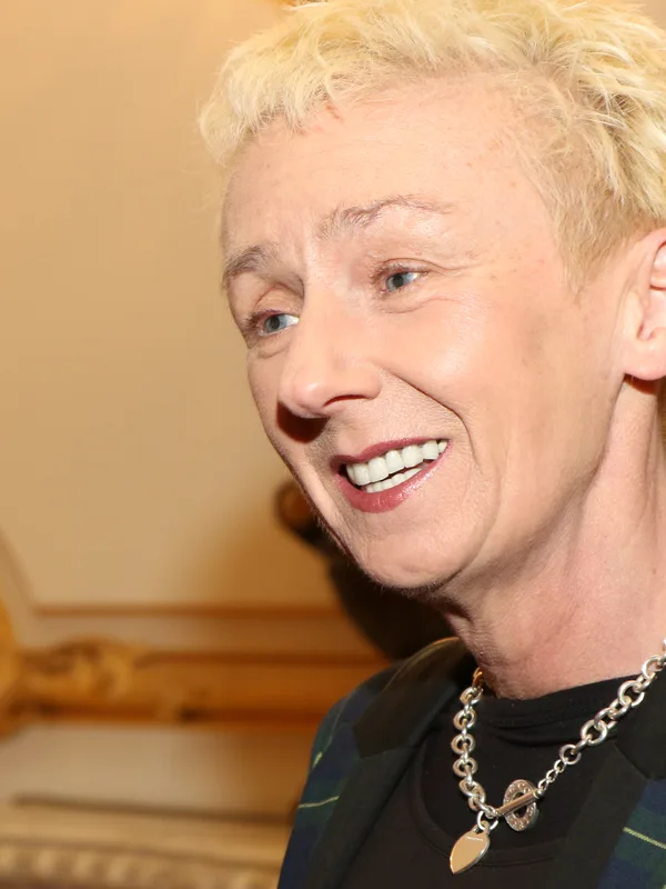 Muriel Gray