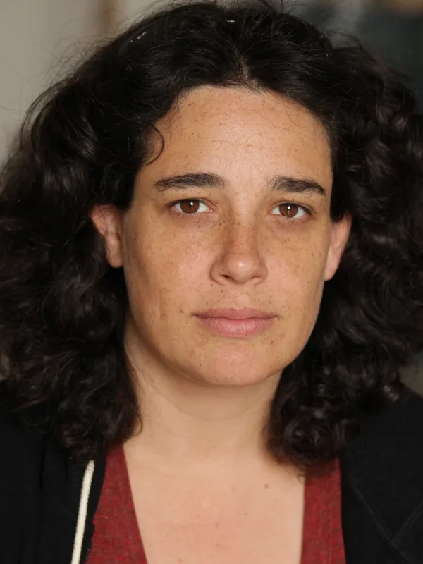 Naomi Levari