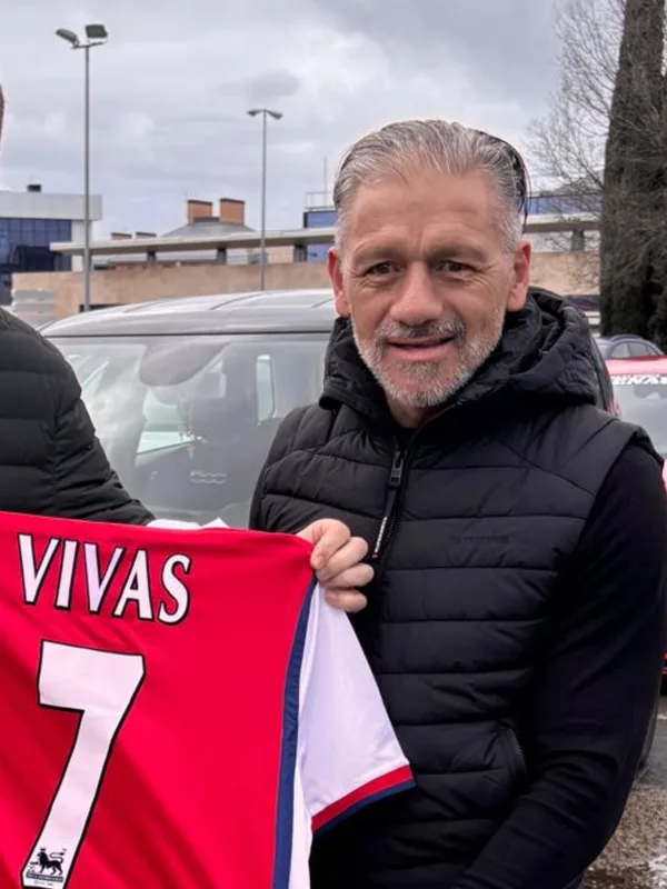 Nelson Vivas