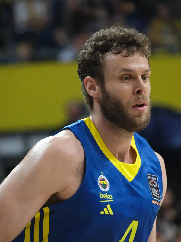 Nicolò Melli
