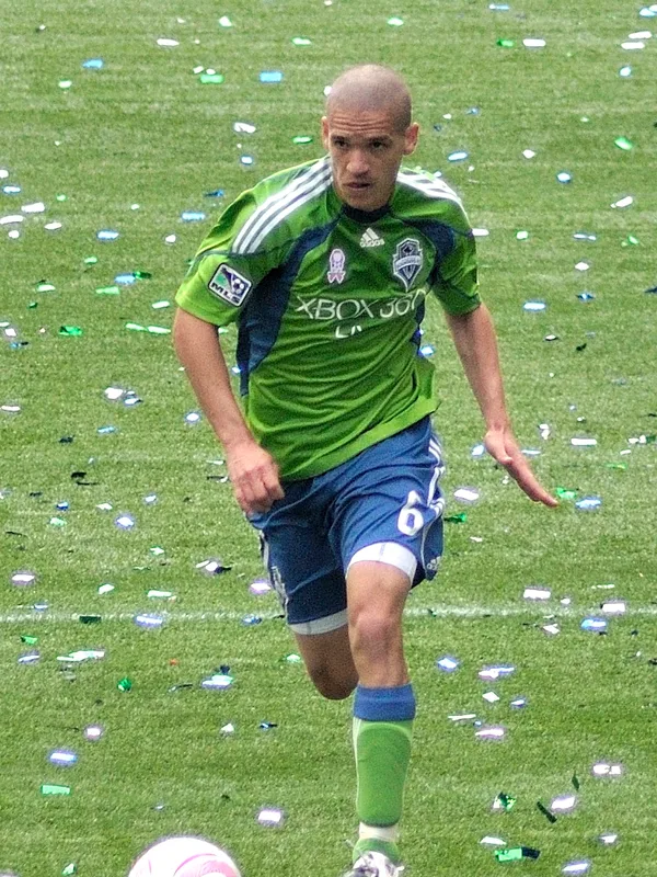 Osvaldo Alonso
