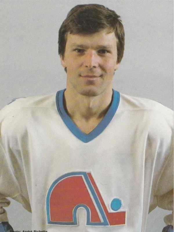 Peter Šťastný