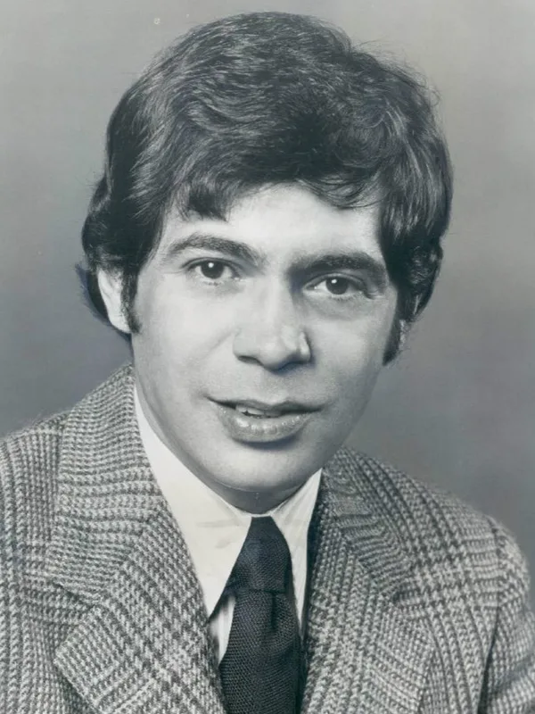 Reni Santoni