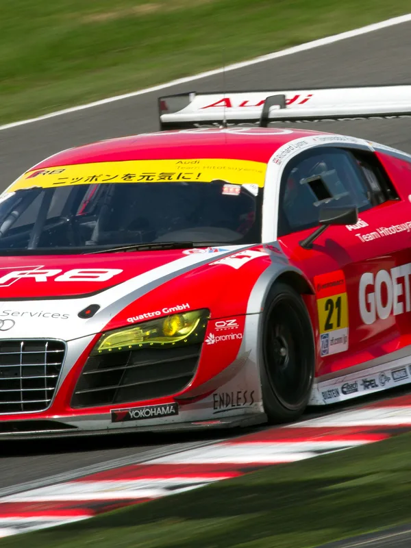 Richard Lyons (racing driver)